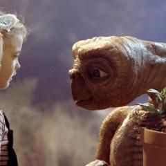 E.T.外星人 - hI4ea9G5fNCKhlh6DcgpP9du9No.jpg
