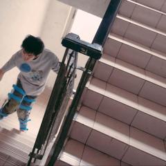 小小的我 - 98ycC2iNiqv2mB1CdMVfyoE7idt.jpg