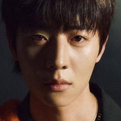 在你灿烂的季节 - ixb7c0XY9zMLIkyzJ8x0ME4HJfJ.jpg